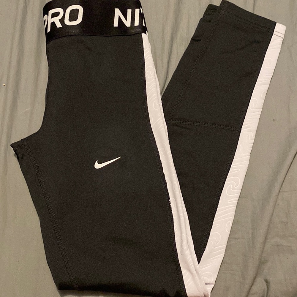 Nike pro leggings